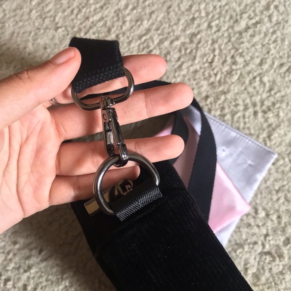 Haikyuu Inspired: Karasuno Ita Crossbody Bag / Aghase GOT7 - Picture 5 of 5